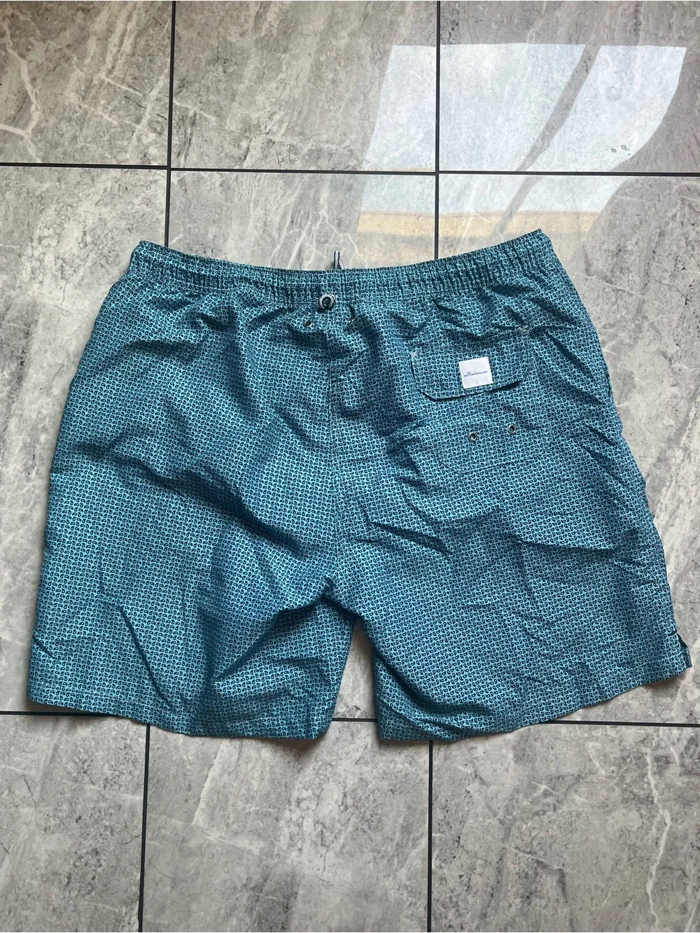 Peter Millar Mens Swim Trunks Board Shorts Blue Geometric Paisley Swimwear Sz XL